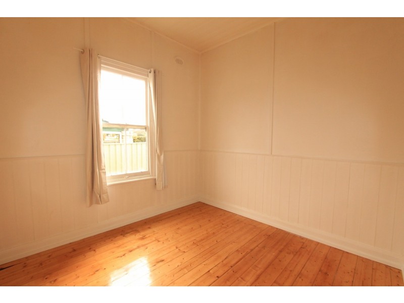 36 Neale Street, Kennington VIC 3550