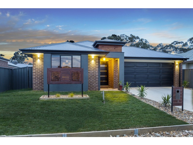 18 Casina Court, Epsom VIC 3551