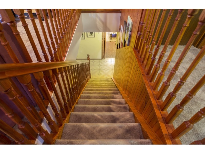 33 Emmett Street, Golden Square VIC 3555