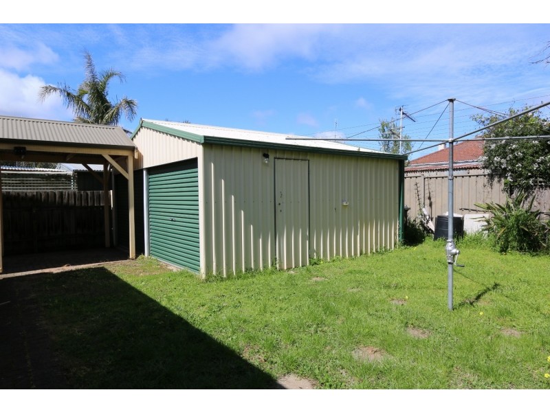 7 Wallace Avenue, Flora Hill VIC 3550