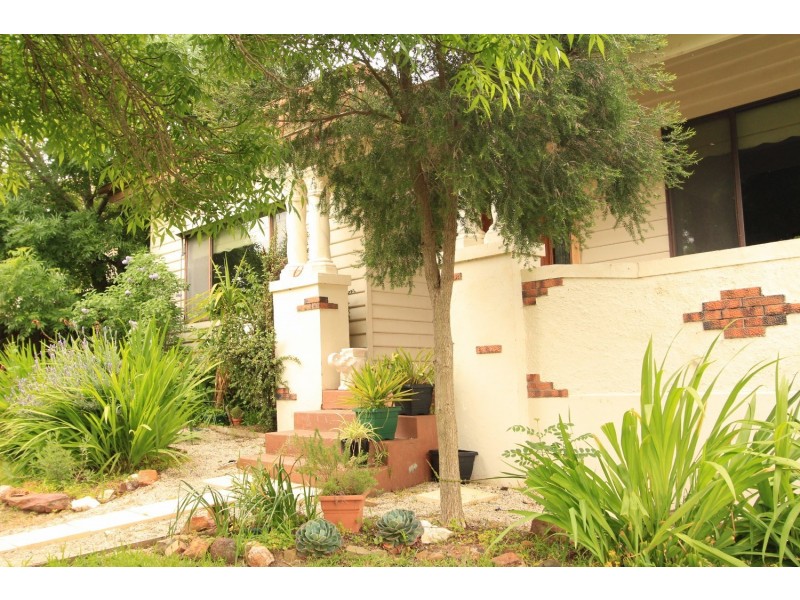 225 Neale Street, Flora Hill VIC 3550