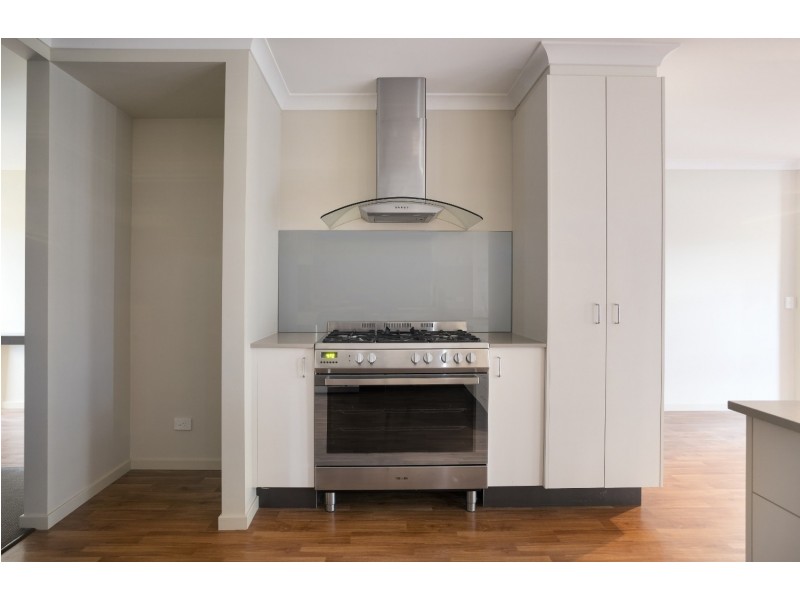 11 Sullivan Street, Ascot VIC 3551