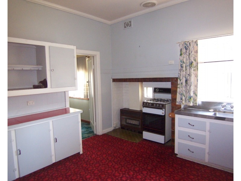 7 Weeroona Avenue, Bendigo VIC 3550