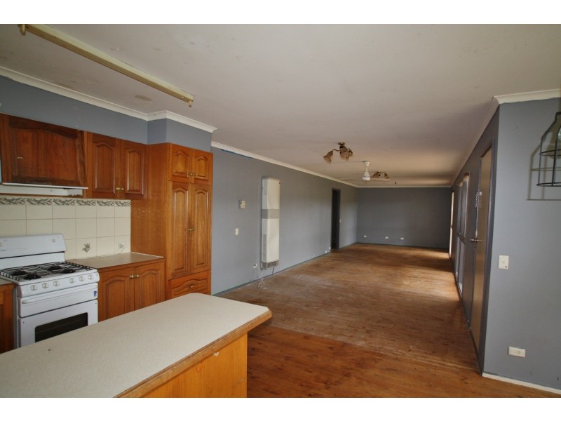 175 Loddon Valley Highway, Sailors Gully VIC 3556