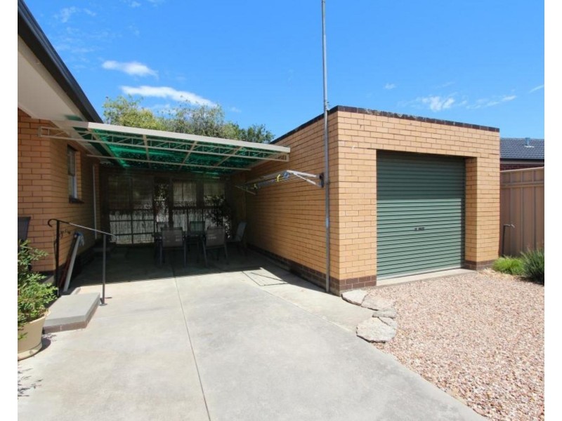 222 High Street, Kangaroo Flat VIC 3555