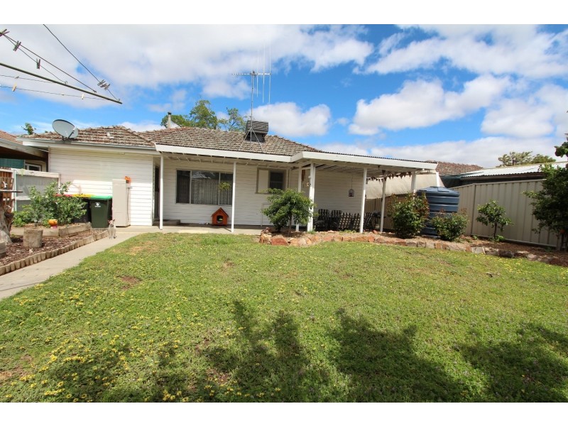 8 Fifth Avenue, White Hills VIC 3550