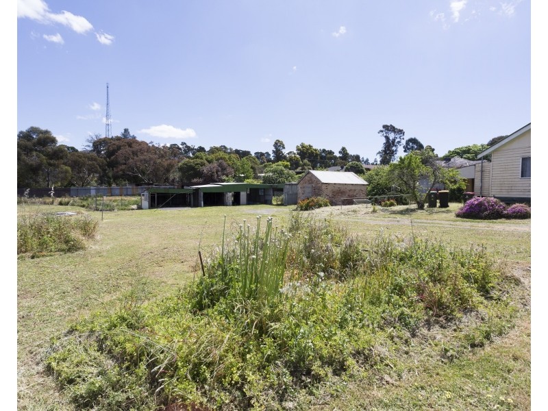 69-71 Specimen Hill Road, Golden Square VIC 3555