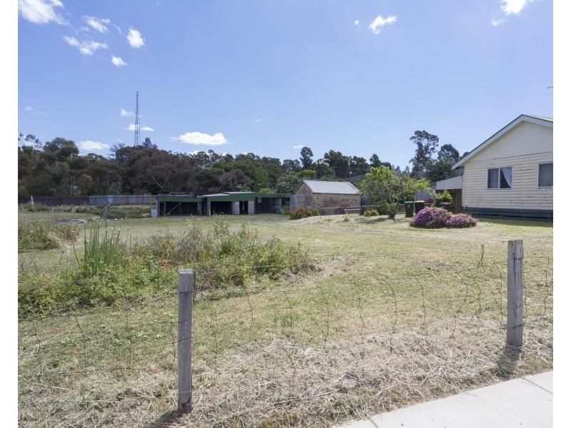 69-71 Specimen Hill Road, Golden Square VIC 3555