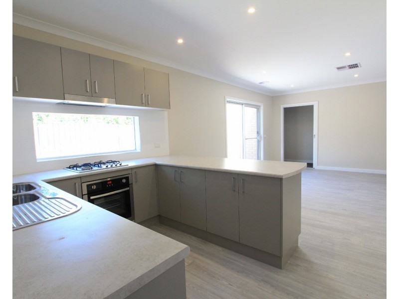 1/67 Church Street, Kangaroo Flat VIC 3555