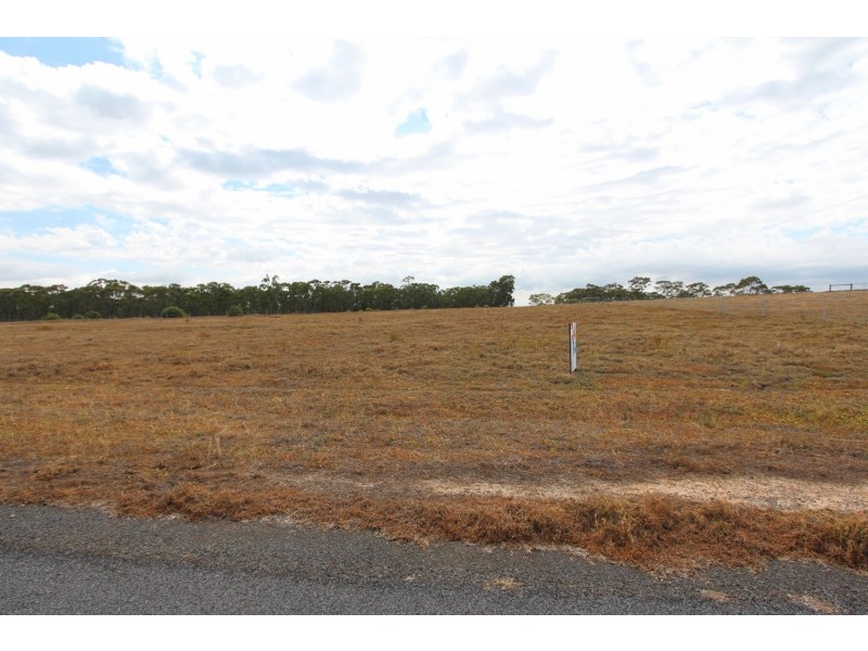 19 Agora Place, Junortoun VIC 3551