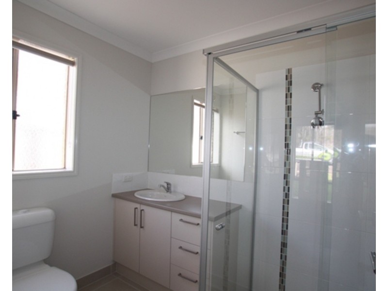 138 Wesley Street, Kangaroo Flat VIC 3555