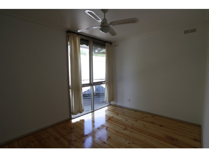 12 Pallett Street, Golden Square VIC 3555