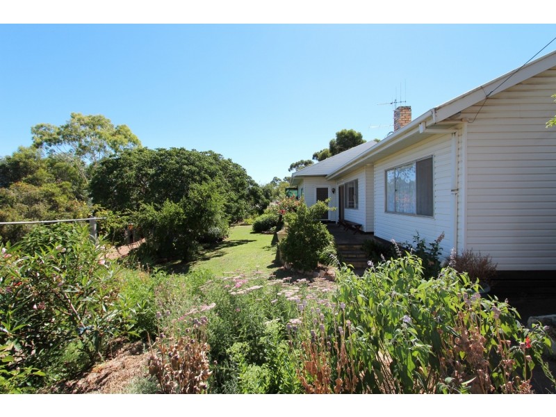 6-8 Ruth Street, Golden Square VIC 3555