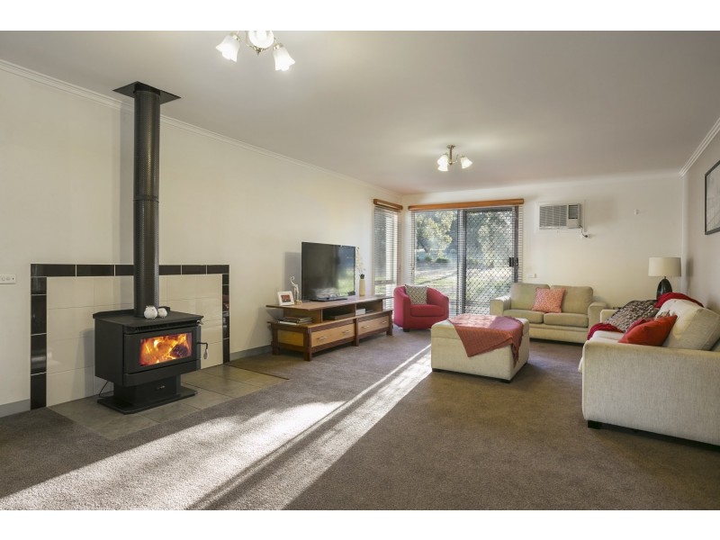 68 Rohs Road, East Bendigo VIC 3550