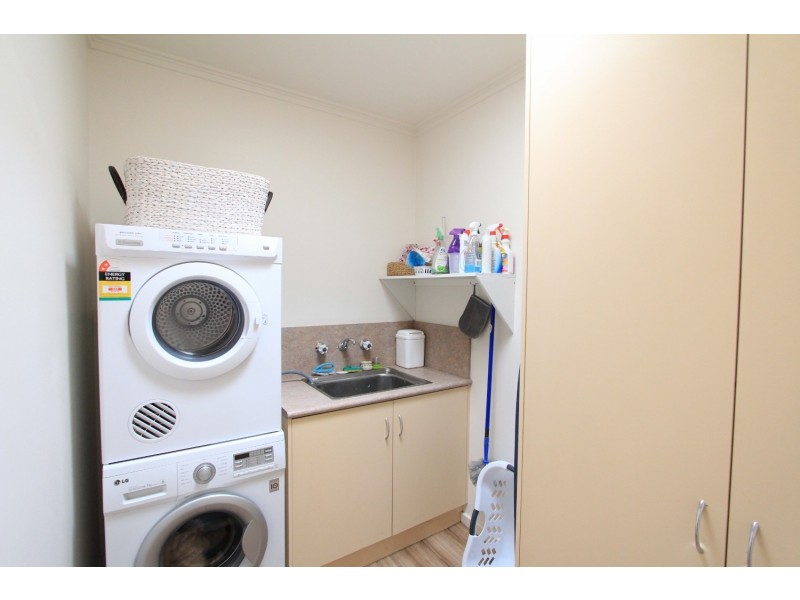 68 Rohs Road, East Bendigo VIC 3550