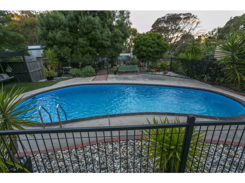 68 Rohs Road, East Bendigo VIC 3550