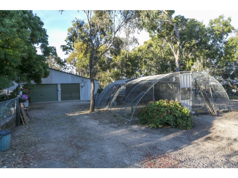 68 Rohs Road, East Bendigo VIC 3550