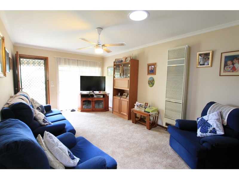 2/256 Mackenzie (West) Street, Kangaroo Flat VIC 3555