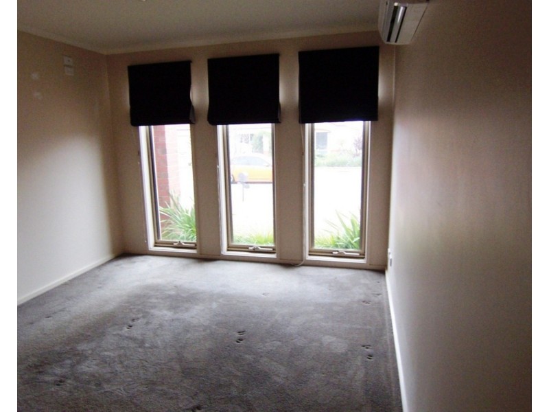 3 Jade Court, Kangaroo Flat VIC 3555