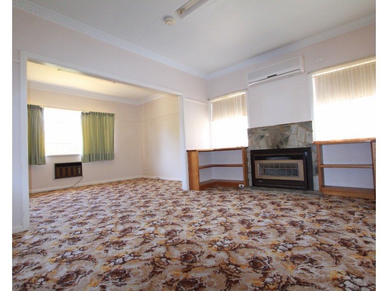 48 Race Street, Flora Hill VIC 3550