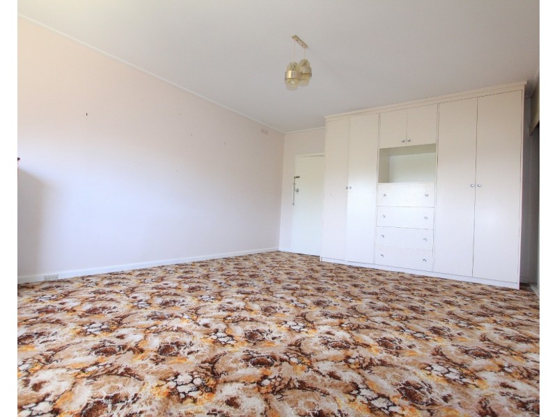 48 Race Street, Flora Hill VIC 3550