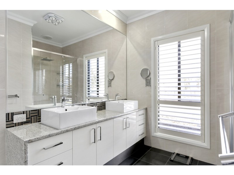 31 Regent Street, Strathfieldsaye VIC 3551
