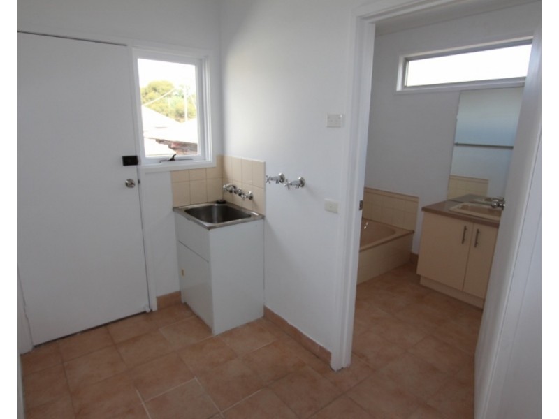 39 Creeth Street, Long Gully VIC 3550