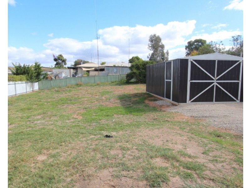 39 Creeth Street, Long Gully VIC 3550