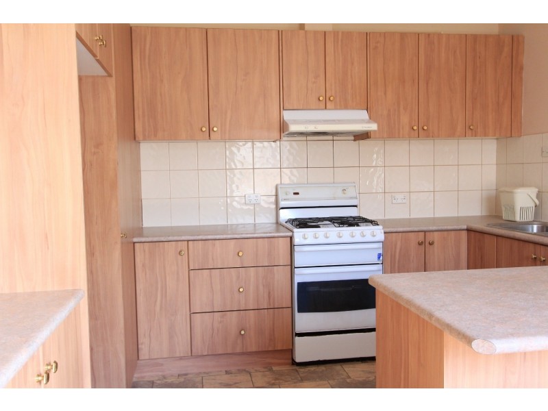 10 Lowndes Street, Kennington VIC 3550