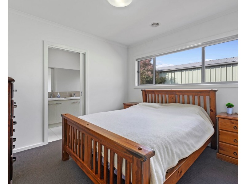 8a Lindsay Court, Strathfieldsaye VIC 3551