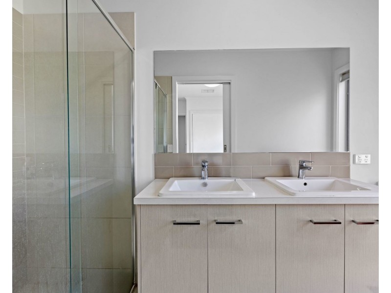 8a Lindsay Court, Strathfieldsaye VIC 3551