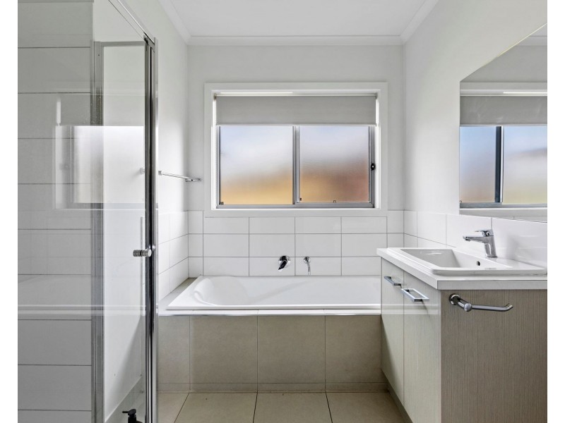 8a Lindsay Court, Strathfieldsaye VIC 3551