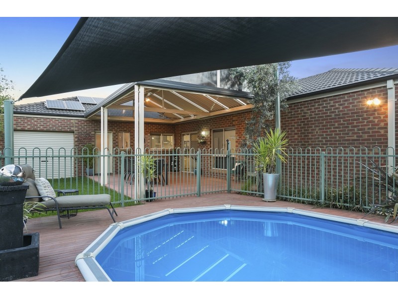 15 Athena Way, Strathfieldsaye VIC 3551