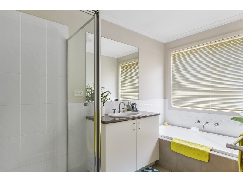 22 Melinda Street, California Gully VIC 3556