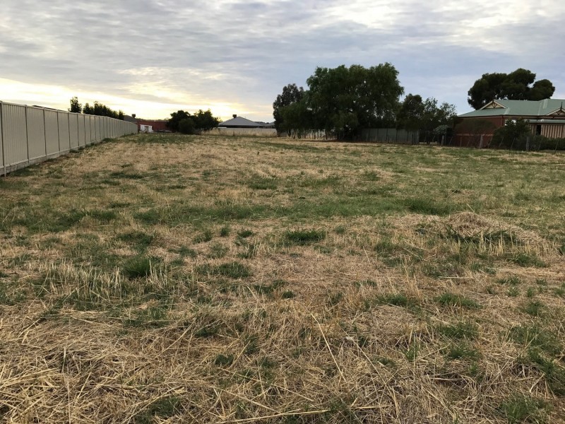 320 Midland Highway, Epsom VIC 3551