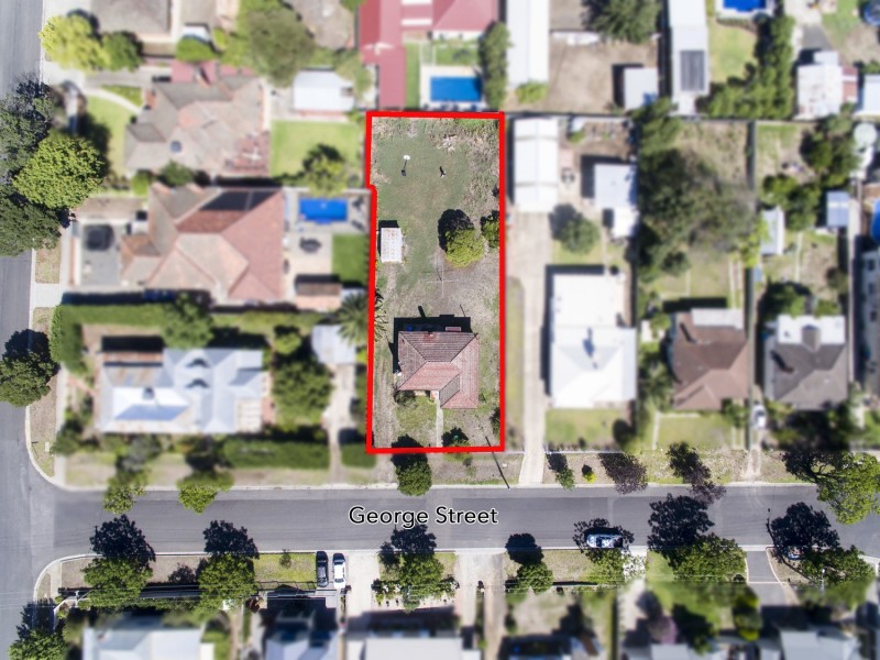 10 George Street, Kennington VIC 3550