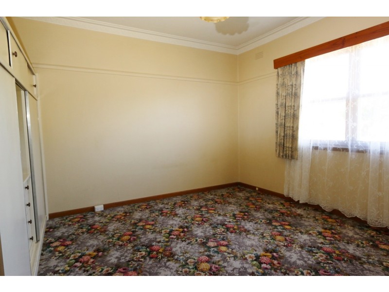 10 George Street, Kennington VIC 3550