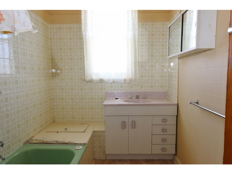 10 George Street, Kennington VIC 3550