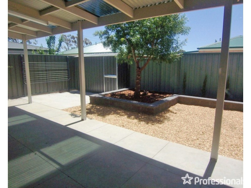 1A Taylor Street, Kangaroo Flat VIC 3555