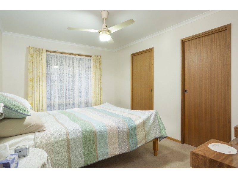 5 Locliff Avenue, Strathdale VIC 3550