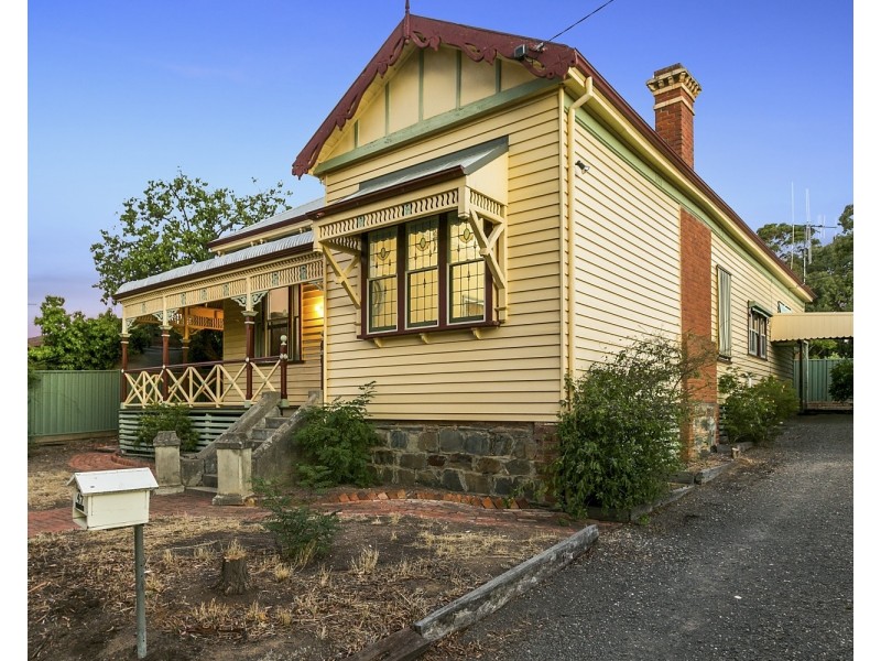 47 Hamlet Street, Quarry Hill VIC 3550