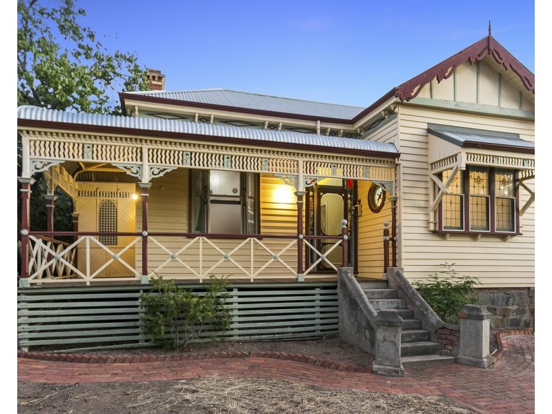 47 Hamlet Street, Quarry Hill VIC 3550