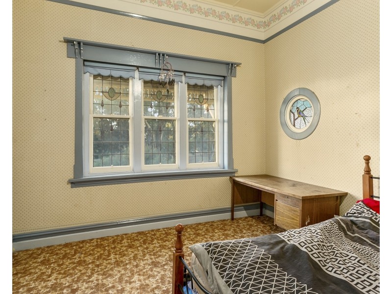 47 Hamlet Street, Quarry Hill VIC 3550