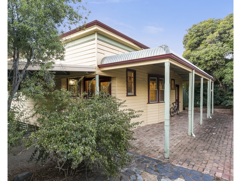 47 Hamlet Street, Quarry Hill VIC 3550