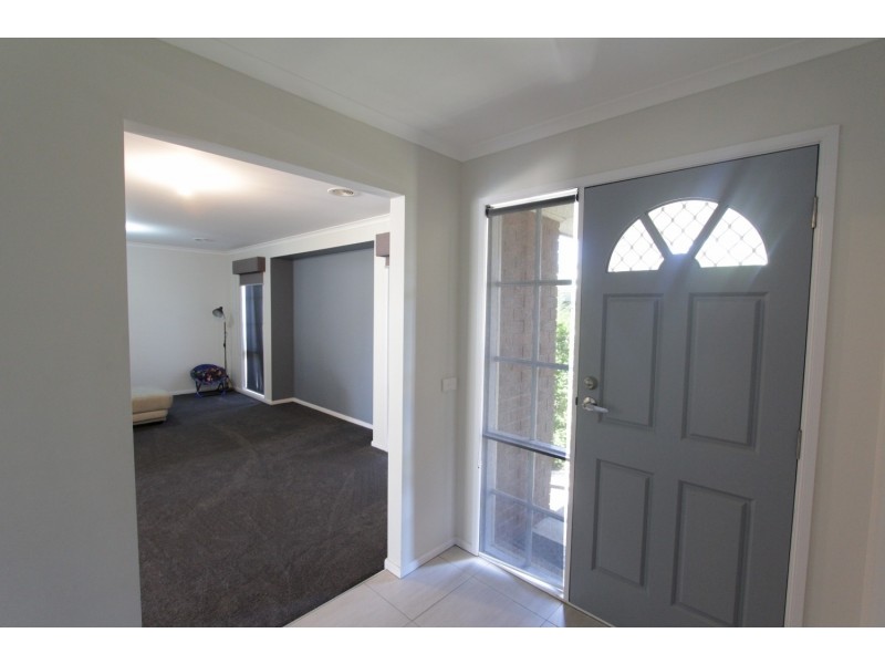 35  Gallway Drive, Eaglehawk VIC 3556