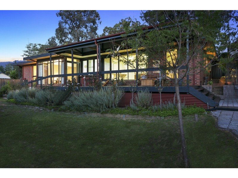 6 McIvor Court, Kennington VIC 3550