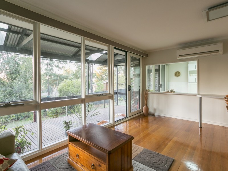 6 McIvor Court, Kennington VIC 3550