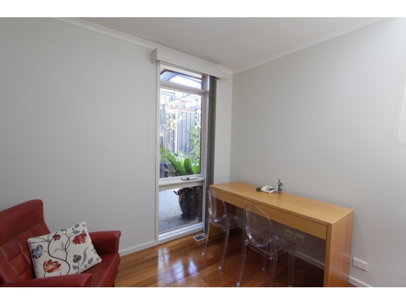 6 McIvor Court, Kennington VIC 3550