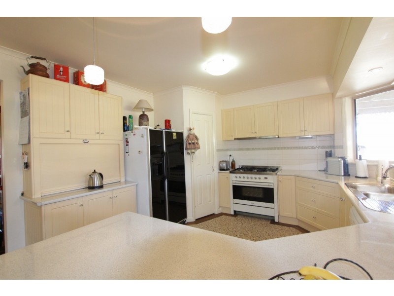 55 Hamelin Street, White Hills VIC 3550