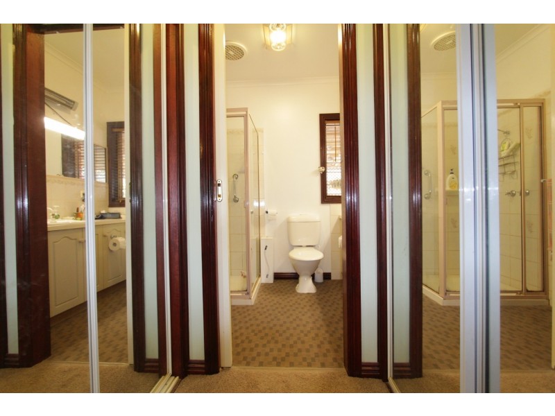 55 Hamelin Street, White Hills VIC 3550